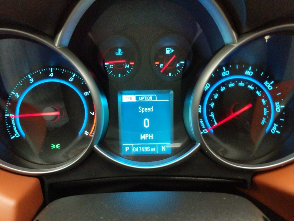 2014 Chevrolet Cruze - Odometer Close Up