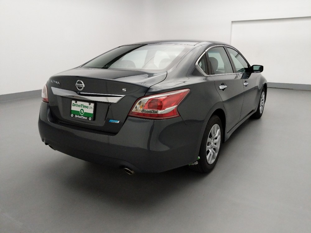 2013 Nissan Altima - Passenger Rear Bumper