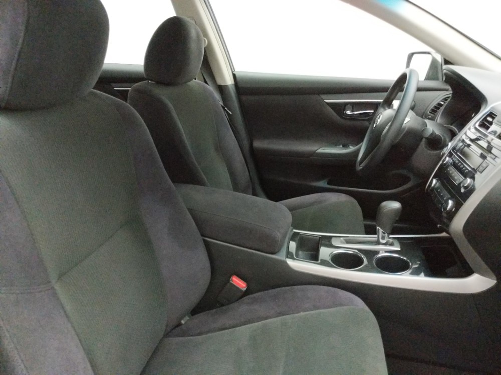 2013 Nissan Altima - Passenger Front Seat