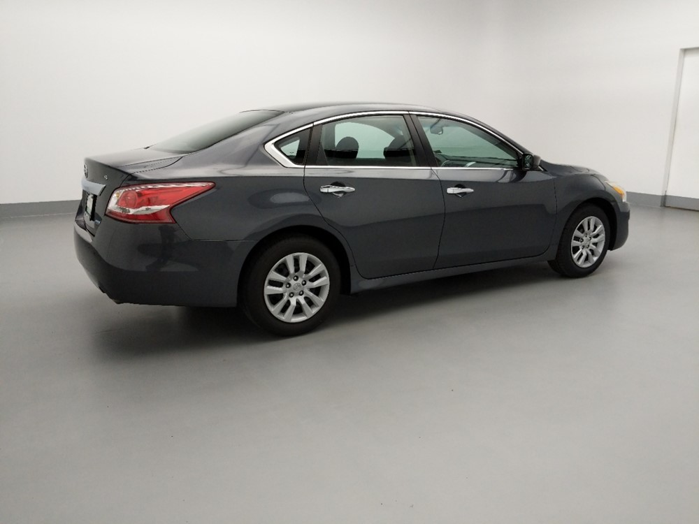 2013 Nissan Altima - Passenger Rear Side