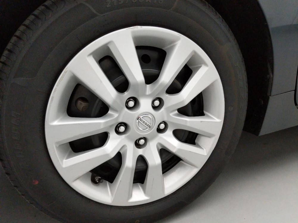 2013 Nissan Altima - Wheel