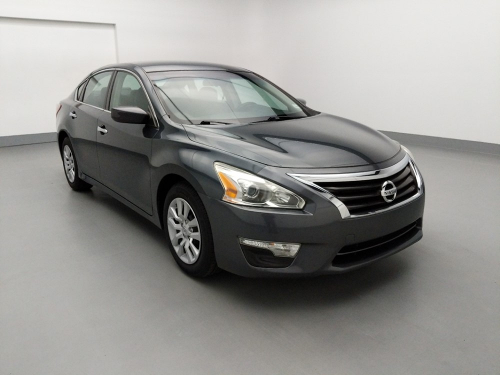 2013 Nissan Altima - Passenger Front Bumper