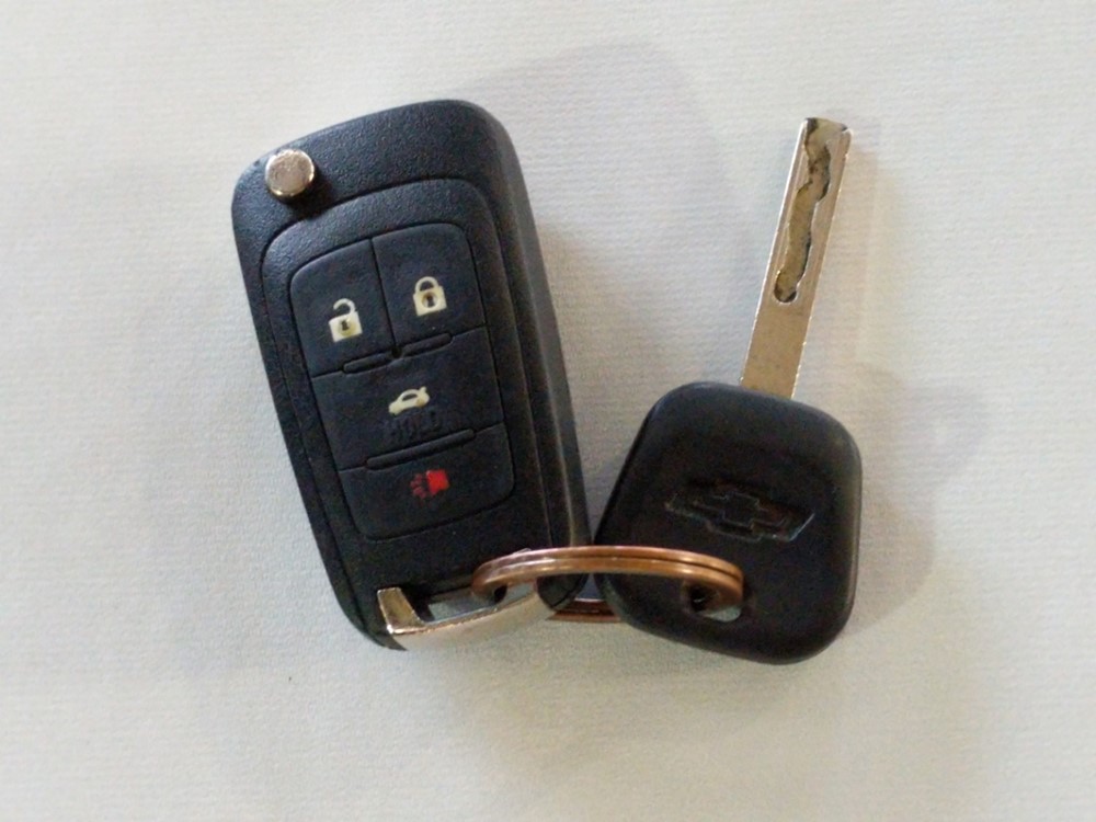2015 Chevrolet Camaro - Keys