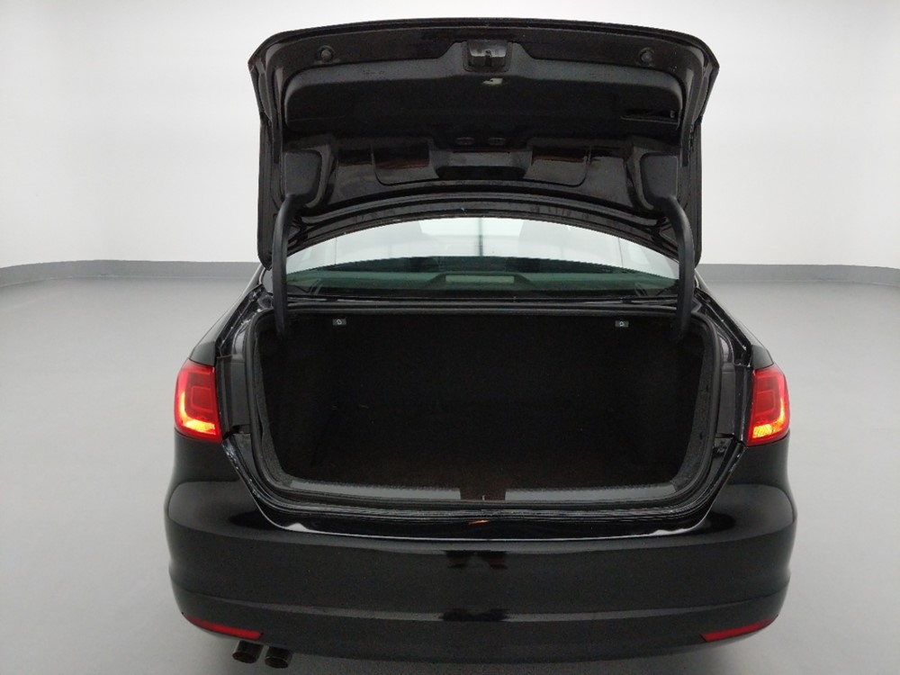 2013 Volkswagen Jetta - Trunk