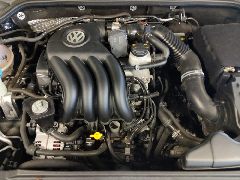 2013 Volkswagen Jetta - Engine