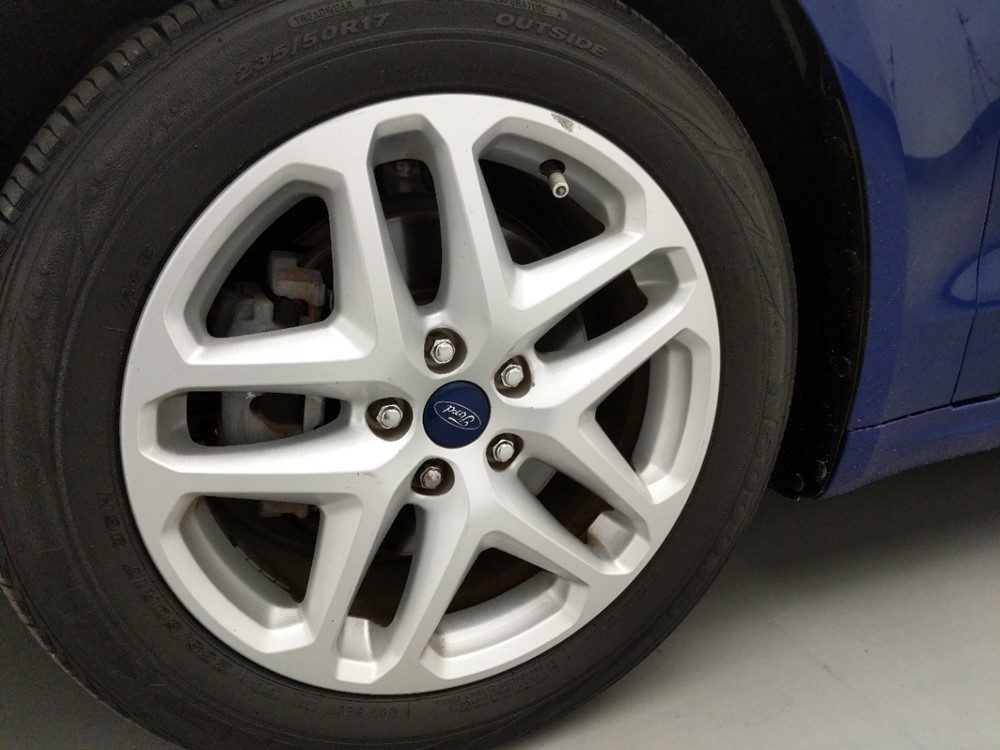 2014 Ford Fusion - Wheel