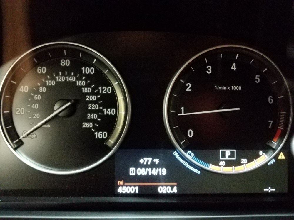 2016 BMW 528i - Odometer Close Up