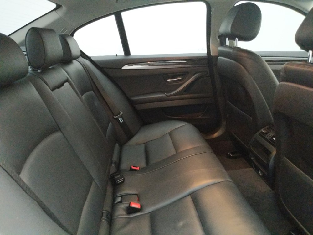 2016 BMW 528i - Passenger Rear Seat