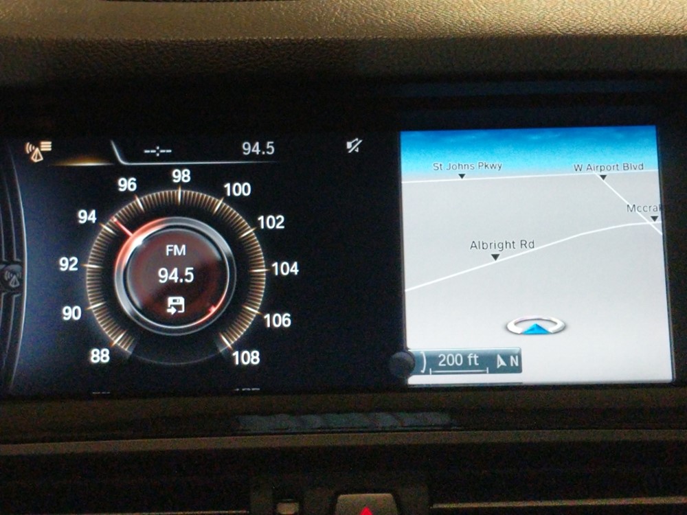 2016 BMW 528i - Stereo Package