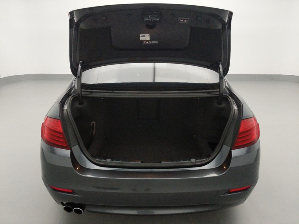 2016 BMW 528i - Trunk