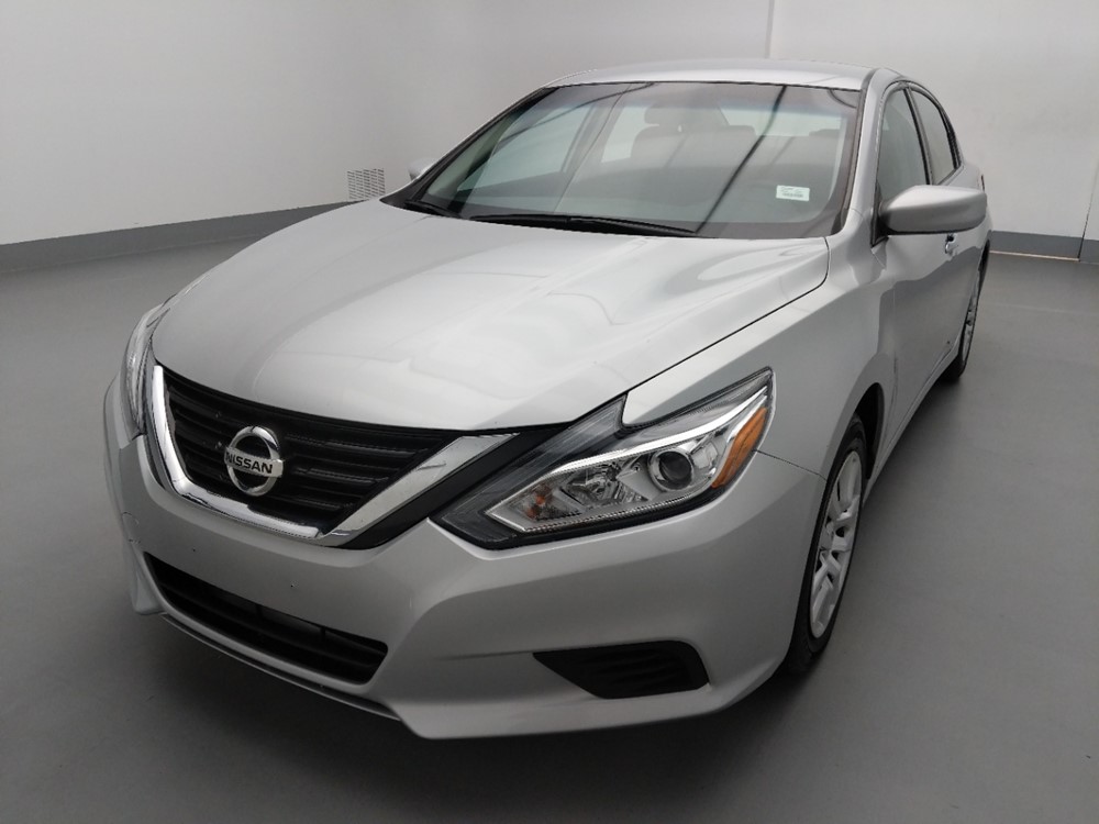 2017 Nissan Altima - Driver Front Hood