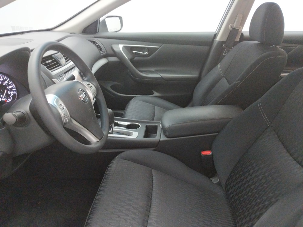 2017 Nissan Altima - Driver Front Seat