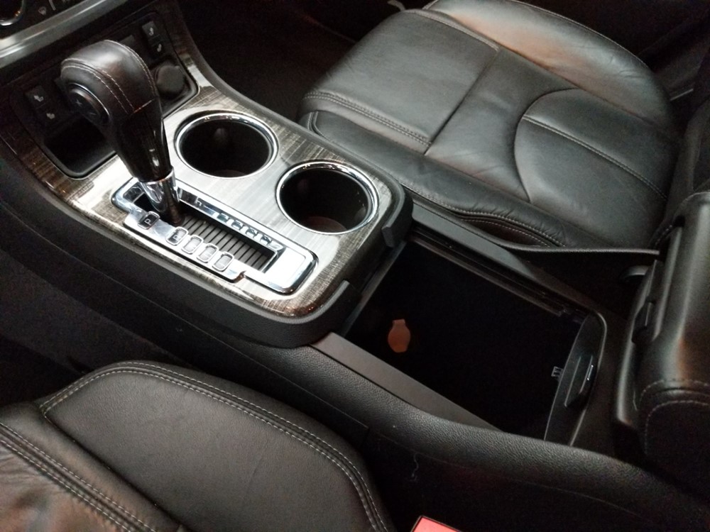 2016 GMC Acadia - Center Console/Cup Holders