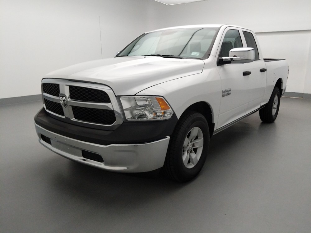 2018 Dodge Ram 1500 - Driver Front Bumper