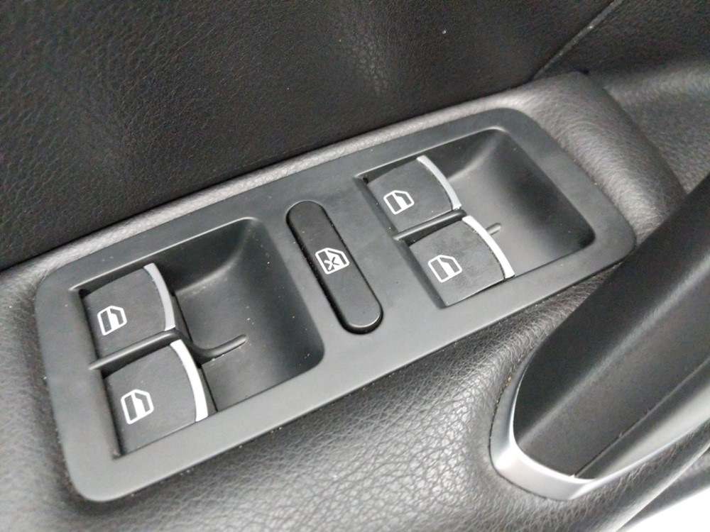 2016 Volkswagen Passat - Driver Power Windows/Lock Control