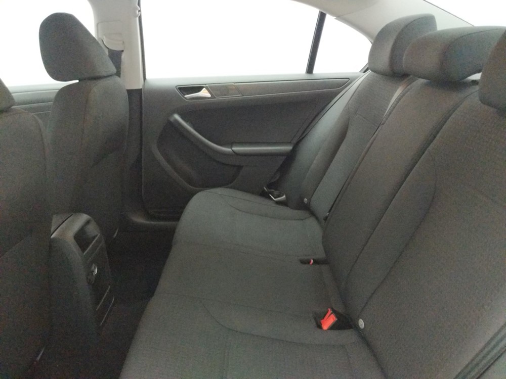 2016 Volkswagen Jetta - Driver Rear Seat