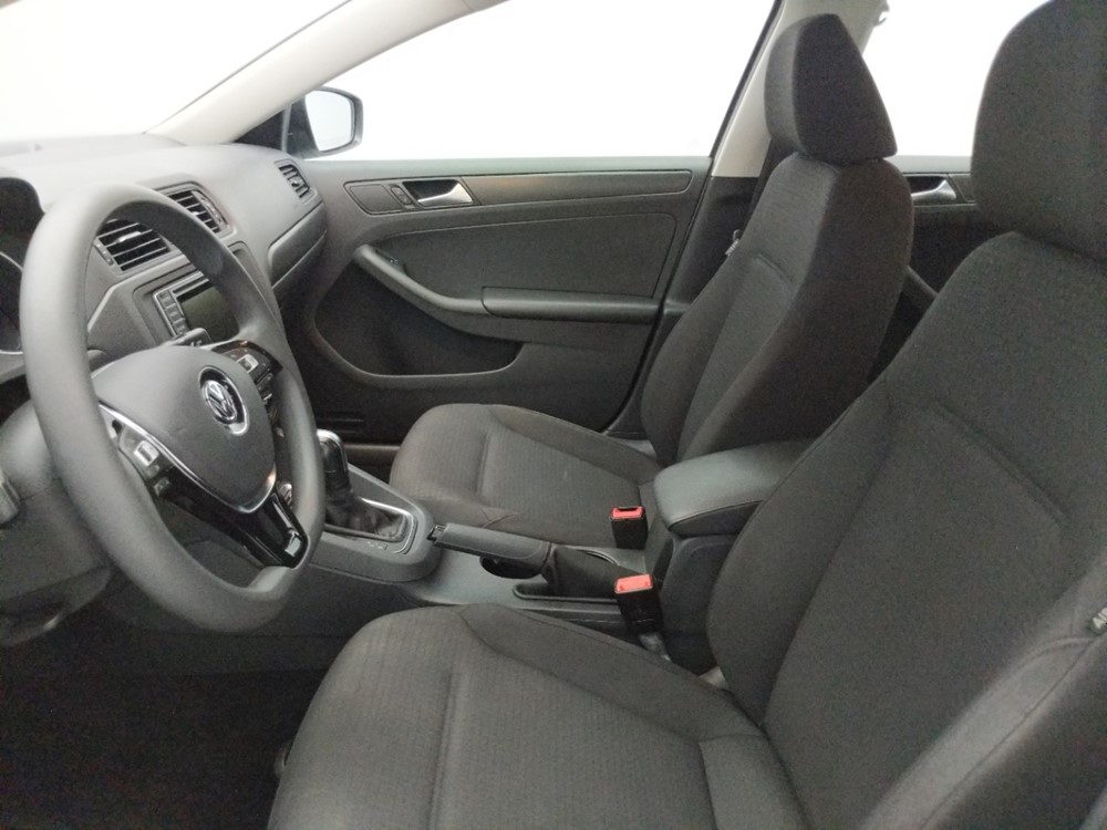 2016 Volkswagen Jetta - Driver Front Seat