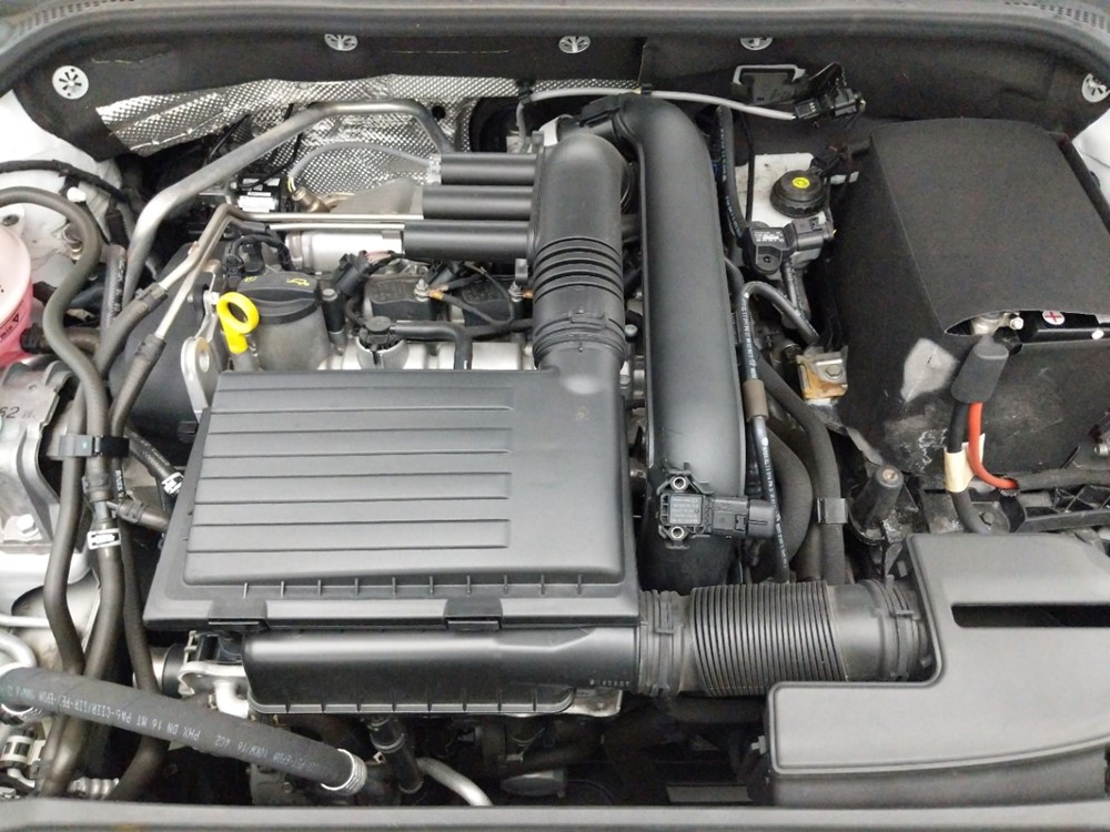 2016 Volkswagen Jetta - Engine