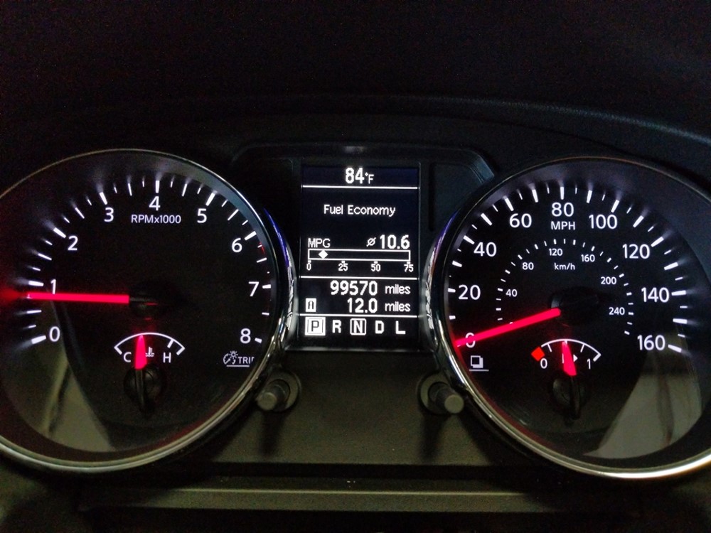 2013 Nissan Rogue - Odometer Close Up