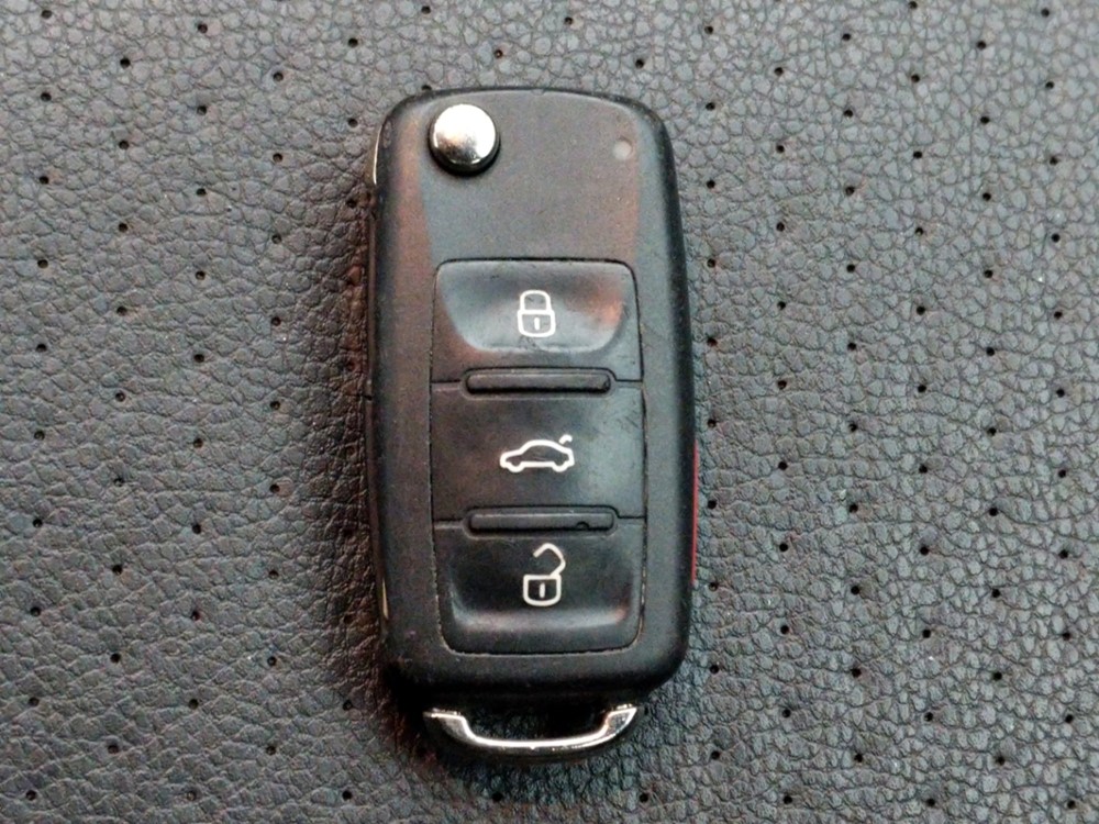 2015 Volkswagen Jetta - Keys