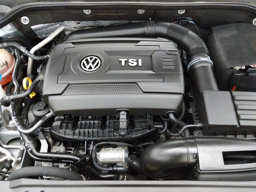 2015 Volkswagen Jetta - Engine
