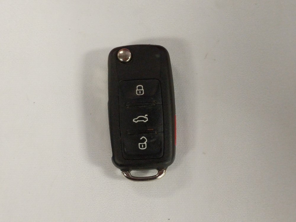 2016 Volkswagen Jetta - Keys