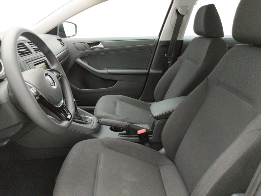 2016 Volkswagen Jetta - Driver Front Seat