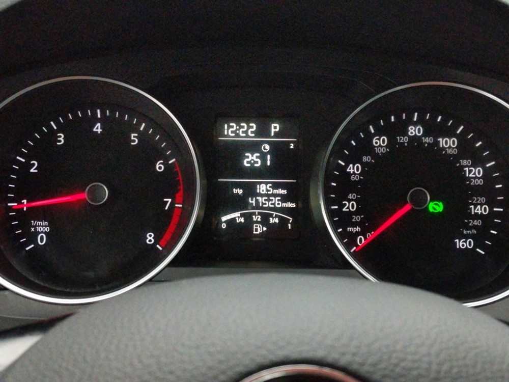 2016 Volkswagen Jetta - Odometer Close Up