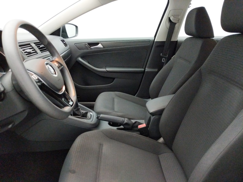 2016 Volkswagen Jetta - Driver Front Seat