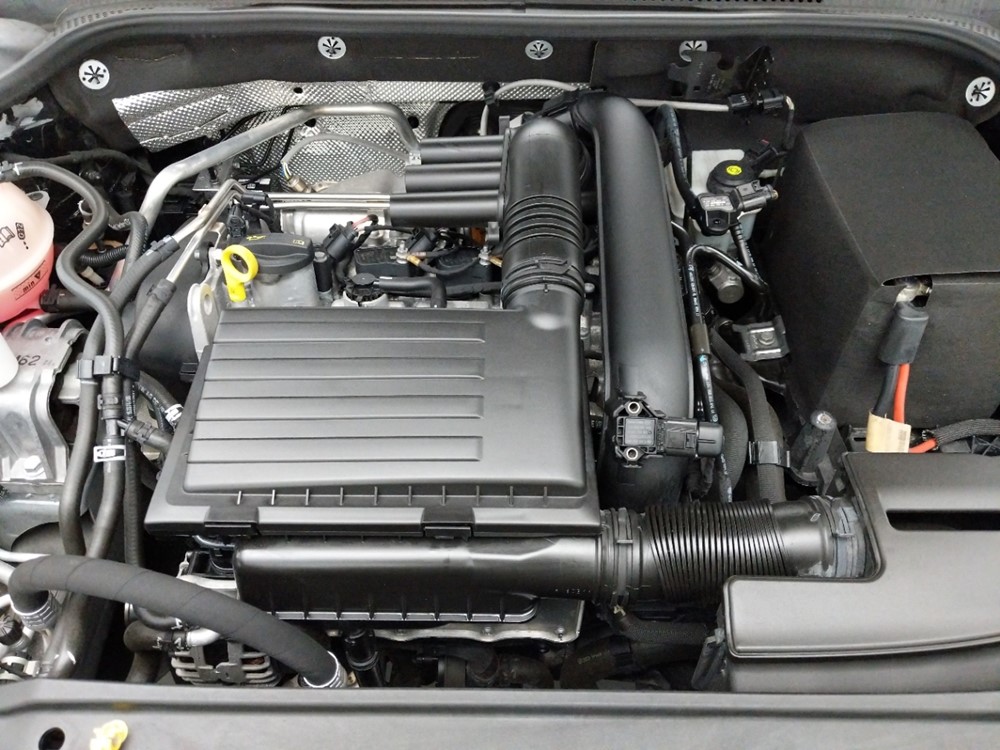 2016 Volkswagen Jetta - Engine