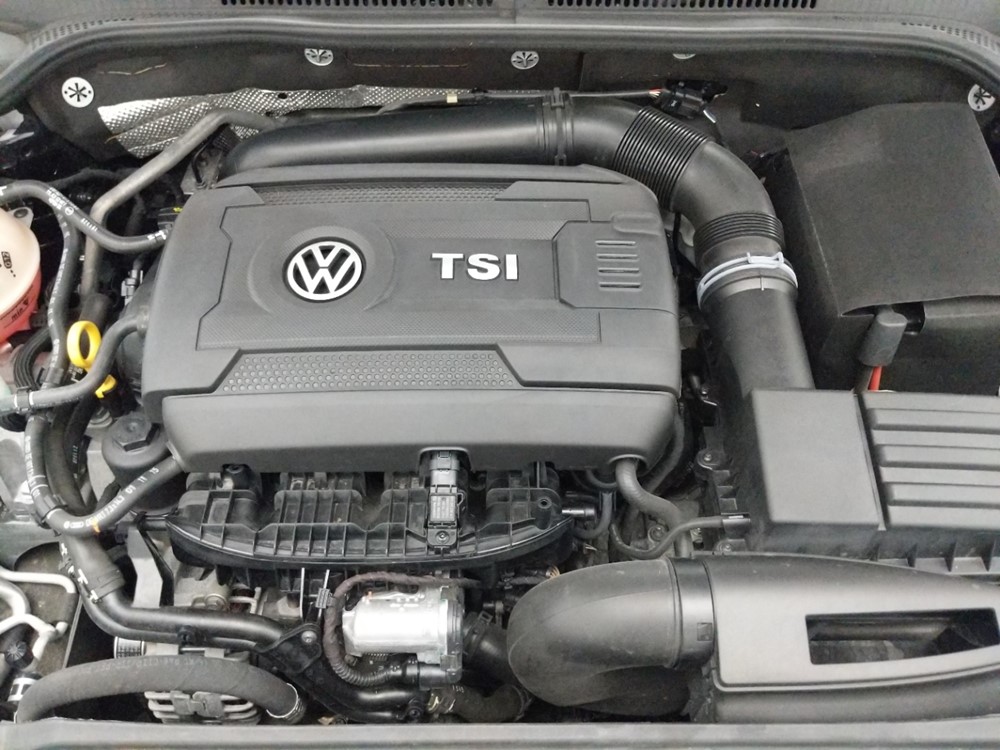 2015 Volkswagen Jetta - Engine