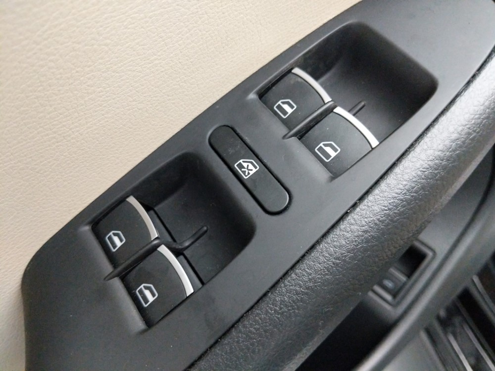 2015 Volkswagen Jetta - Driver Power Windows/Lock Control