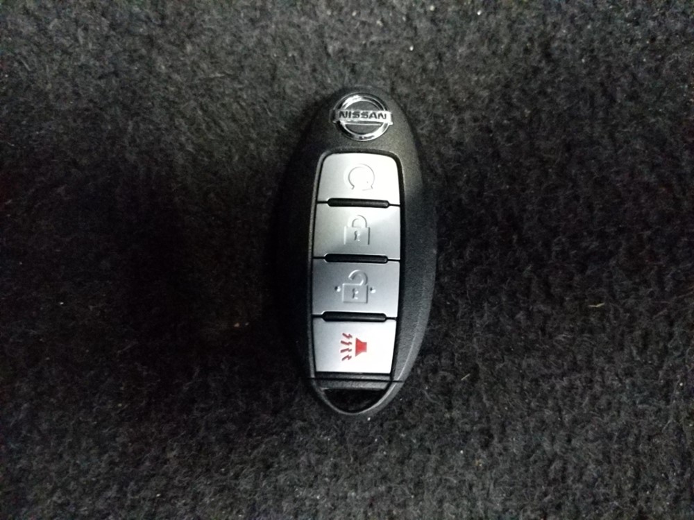 2018 Nissan Pathfinder - Keys
