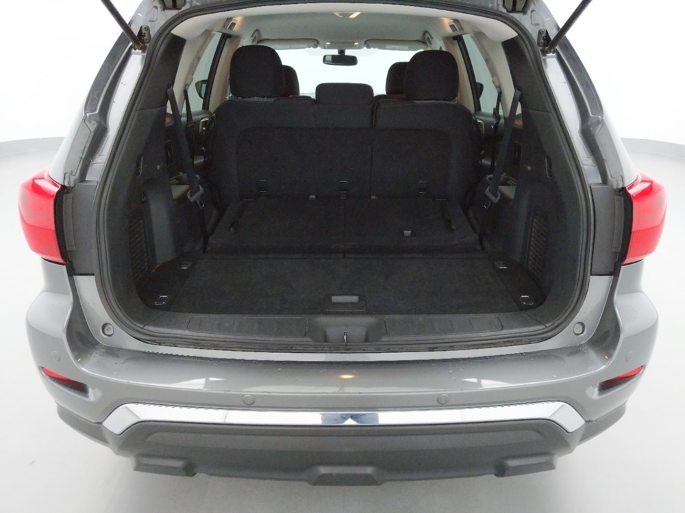 2018 Nissan Pathfinder - Trunk