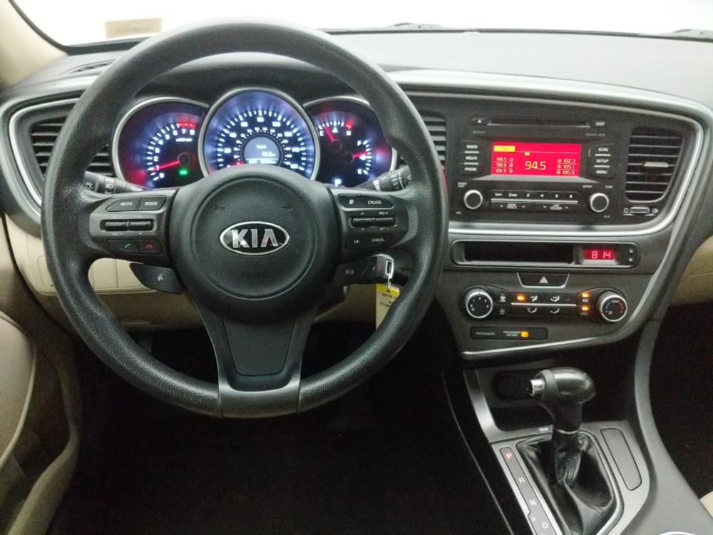 2015 Kia Optima - Driver Dash