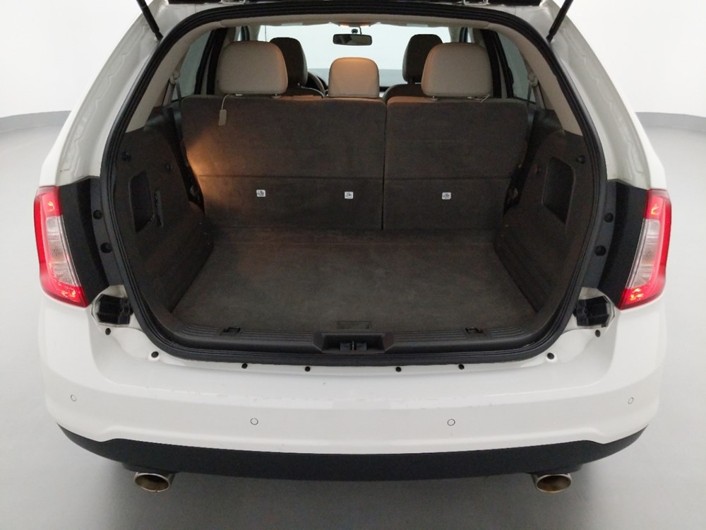 2013 Ford Edge - Trunk
