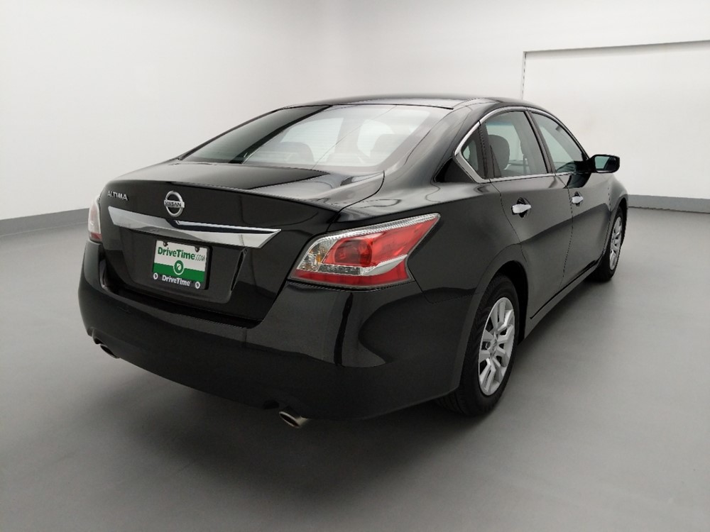 2015 Nissan Altima - Passenger Rear Bumper