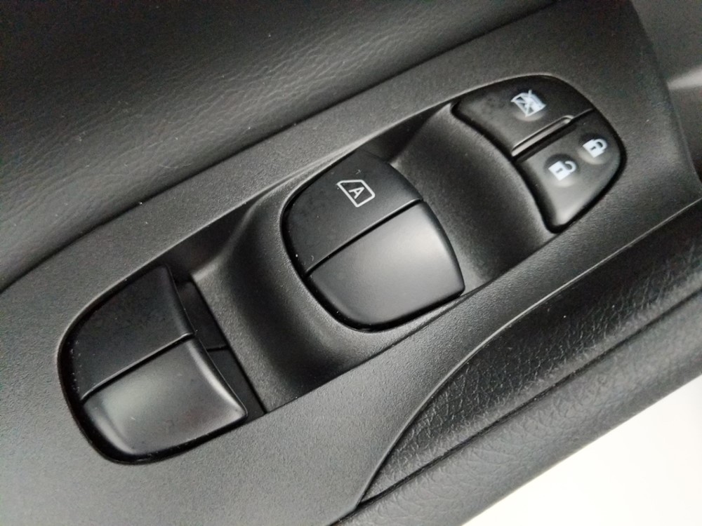 2015 Nissan Altima - Driver Power Windows/Lock Control