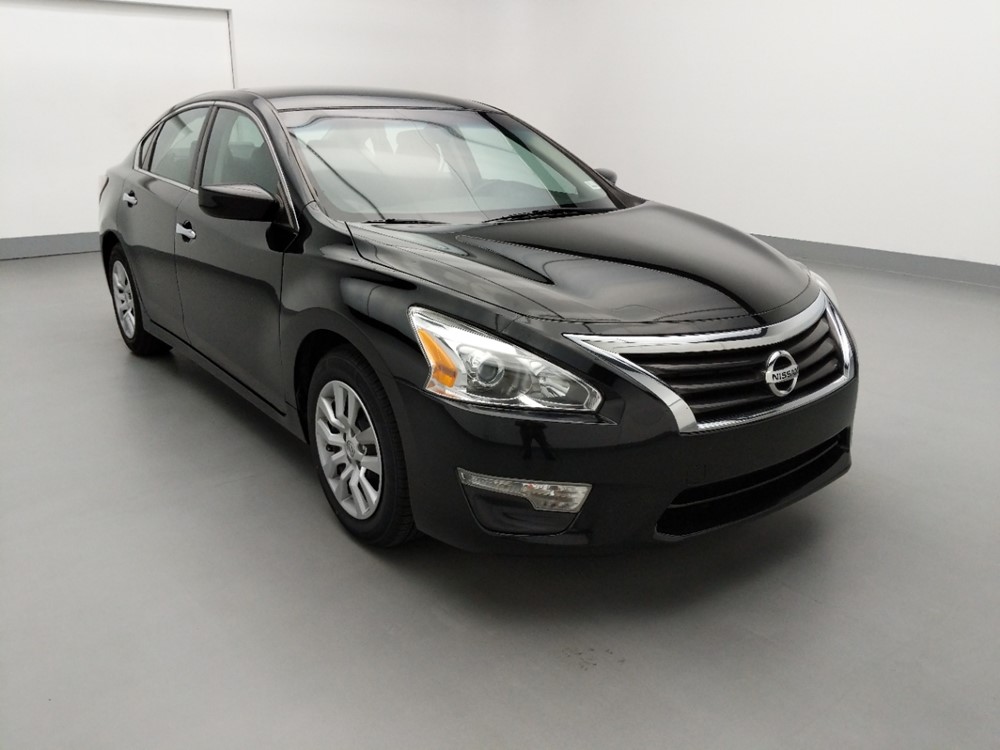 2015 Nissan Altima - Passenger Front Bumper