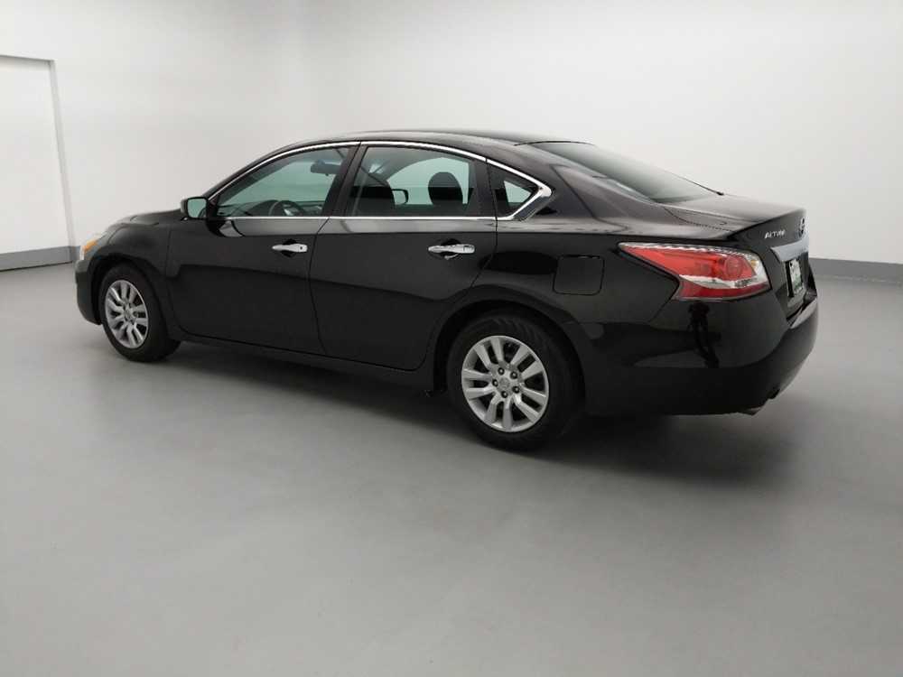 2015 Nissan Altima - Driver Rear Side