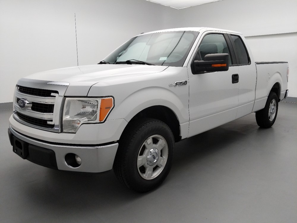 2013 Ford F-150 - Driver Front Bumper