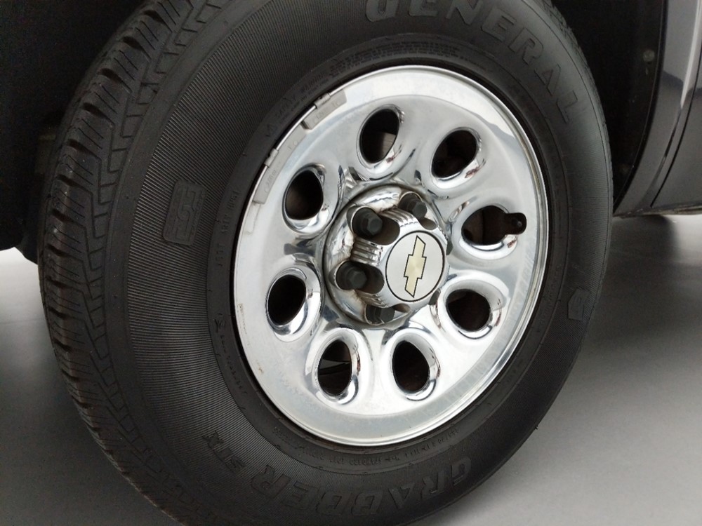 2011 Chevrolet Silverado 1500 - Wheel