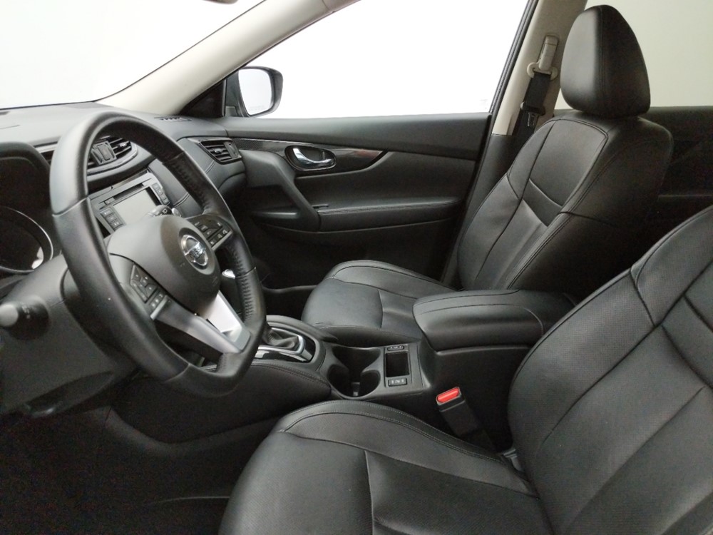 2018 Nissan Rogue - Driver Front Seat