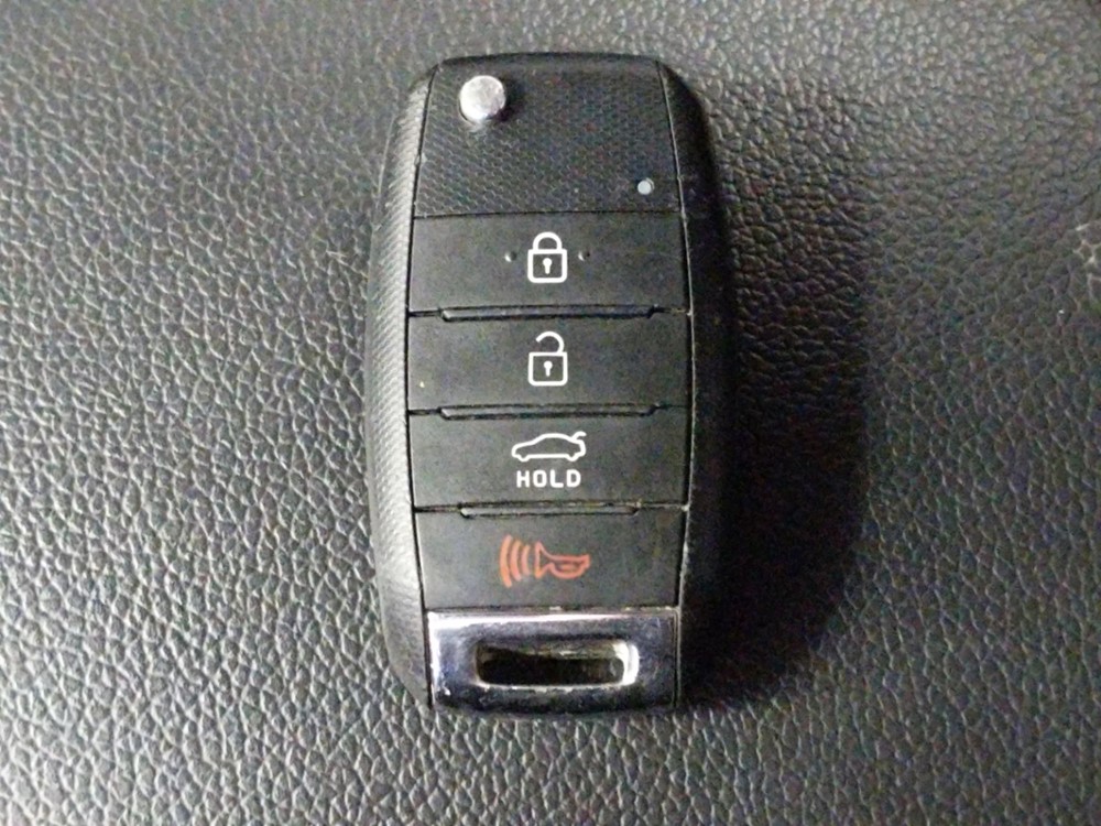 2016 Kia Forte - Keys