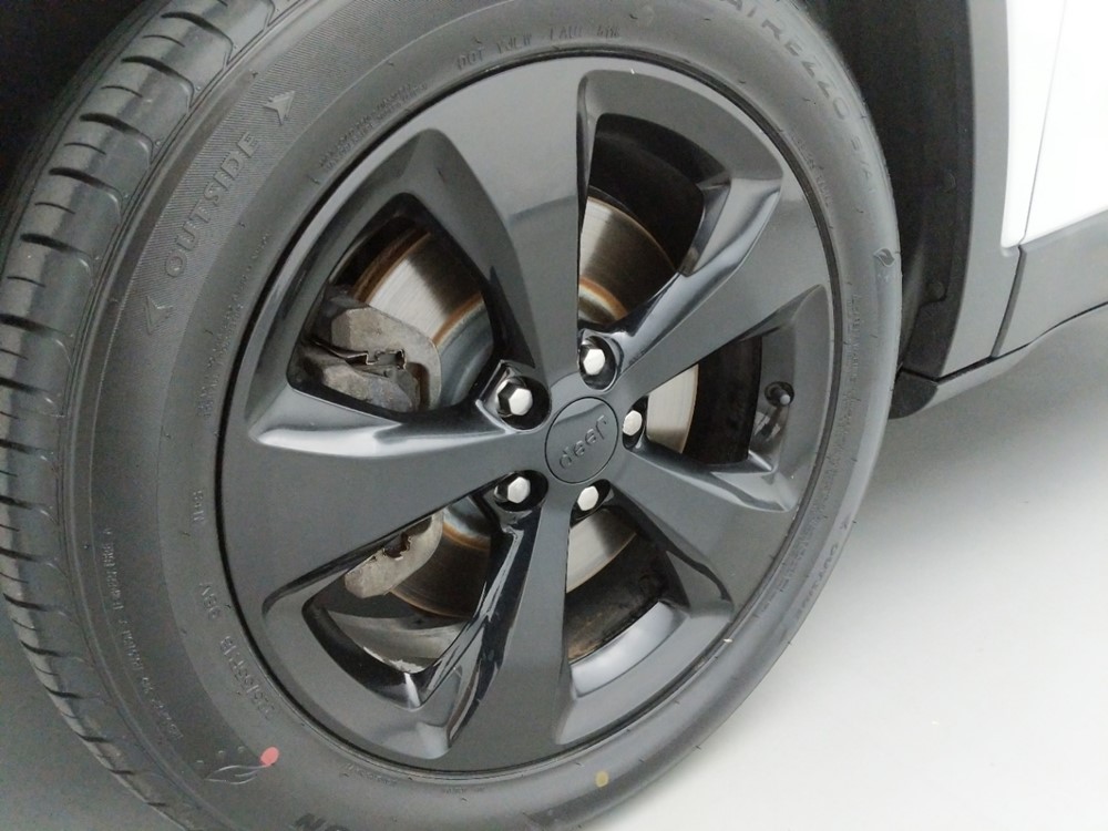 2015 Jeep Cherokee - Wheel