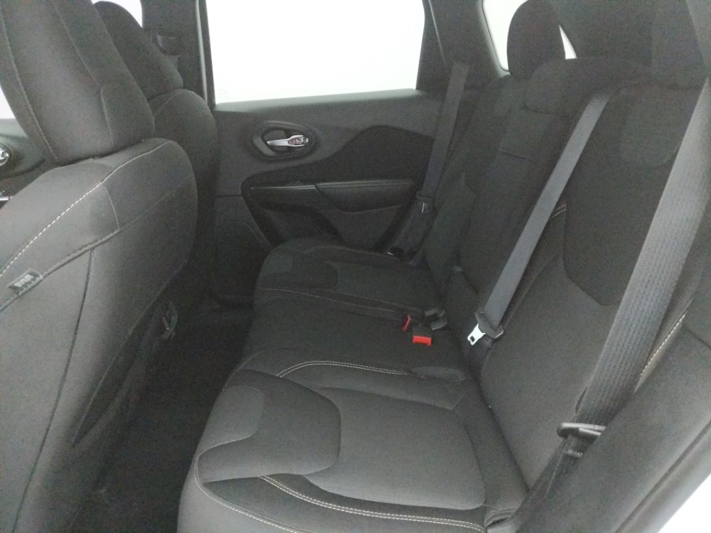 2015 Jeep Cherokee - Driver Rear Seat
