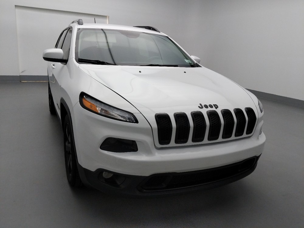 2015 Jeep Cherokee - Passenger Front Hood