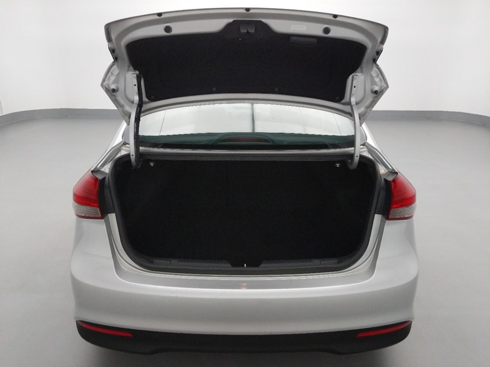 2018 Kia Forte - Trunk