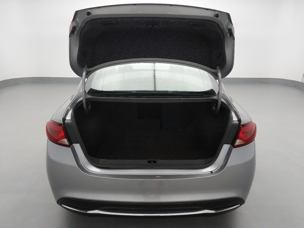 2015 Chrysler 200 - Trunk