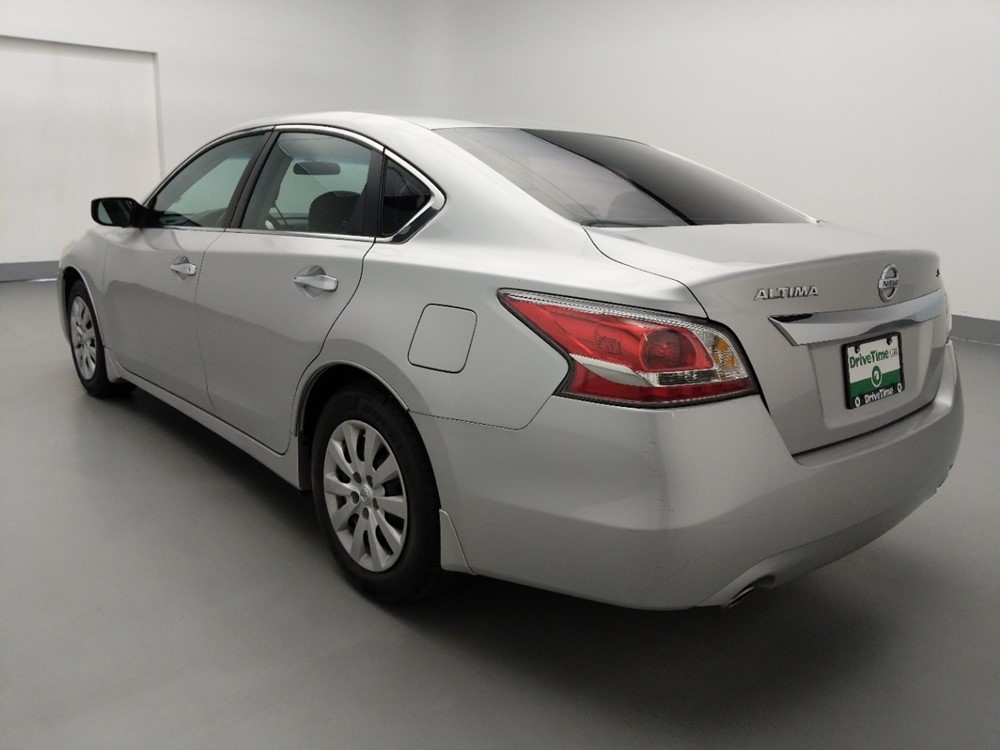 2015 Nissan Altima - Driver Rear Bumper